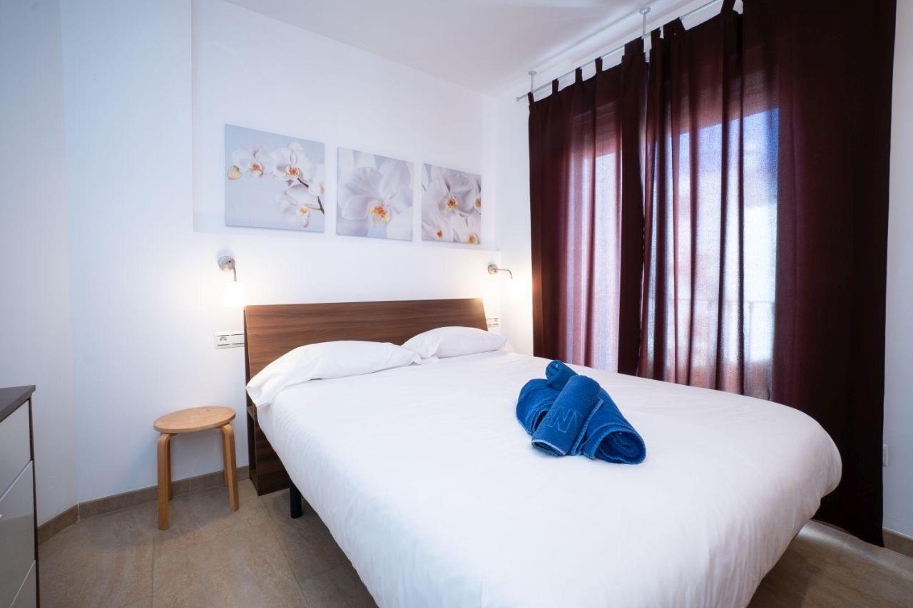 Plaza Espana, Paseo Nuevo 2B2D Menyber 内尔哈 外观 照片